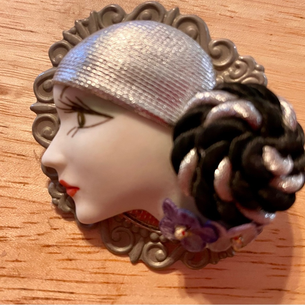 Vintage Art Deco Style Brooch with Silver and Black Details